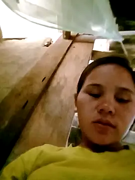 DIANAKUTE live sex cam