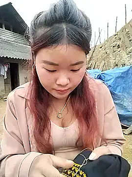 lylylove live sex cam