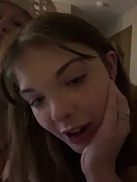 ultramoderngraphicgurl's cam snapshot