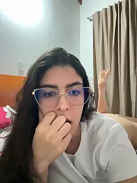_Niah_ live sex cam