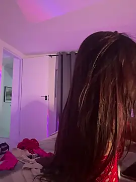 MelaFoxx's cam snapshot