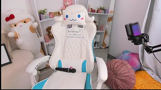 dolce_antonellaa's cam snapshot