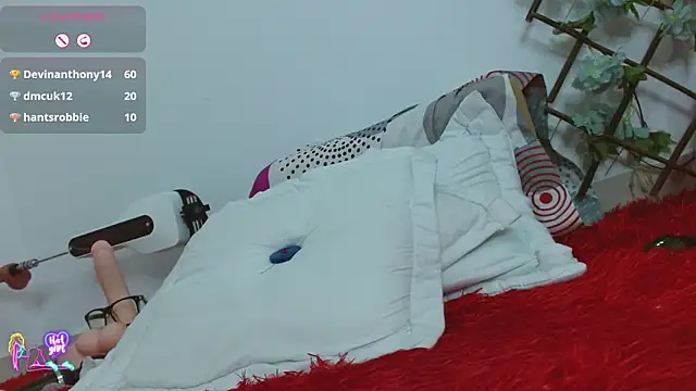 Kendra_wuilliams69's cam snapshot