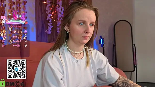 Rina_Panic's cam snapshot