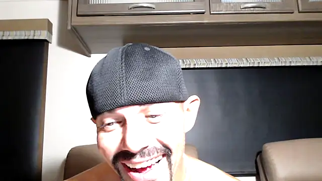 ThickD2C live sex cam