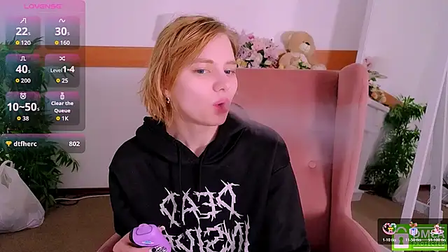 MirraBellanta live sex cam