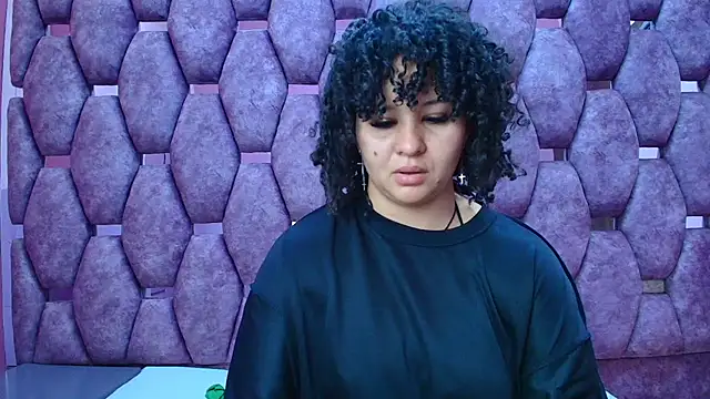 AlaSmith live sex cam