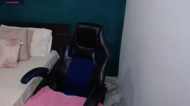 scaelettdubois live sex cam