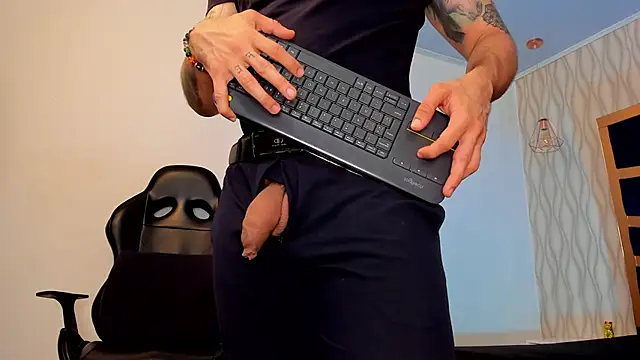 Petesevans live sex cam