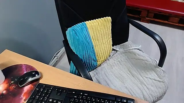 Ledi_Catherin live sex cam