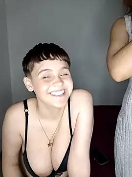 nucitaa-14 live sex cam