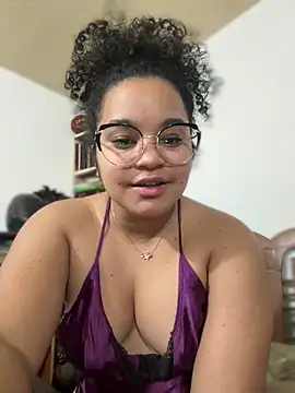 Lucy_wilson5's cam snapshot