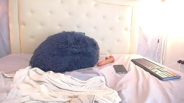 Samy_moore14's cam snapshot