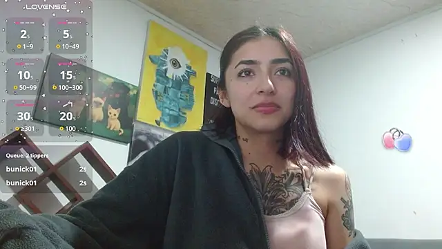 ZoeBakers_'s cam snapshot