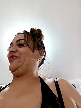 Lady_16's cam snapshot