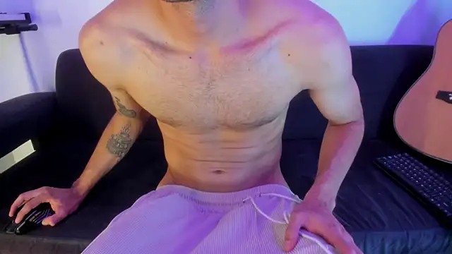 Henrikk_senn's cam snapshot