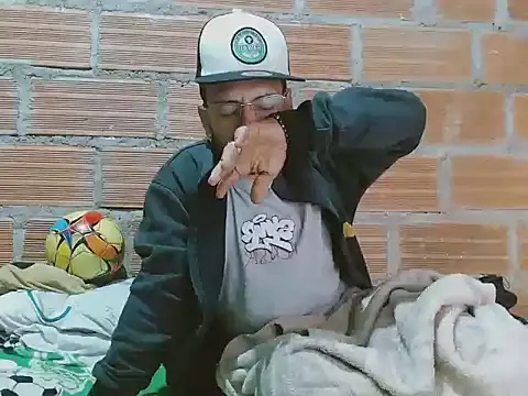 Alphamaster_92's cam snapshot