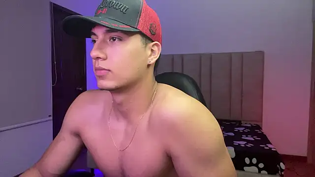 CHRIS_MORGAN1's cam snapshot