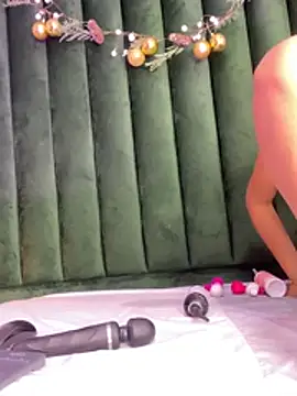 Isabella_falcon's cam snapshot