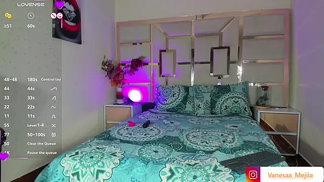 vanesaa_mejia live sex cam