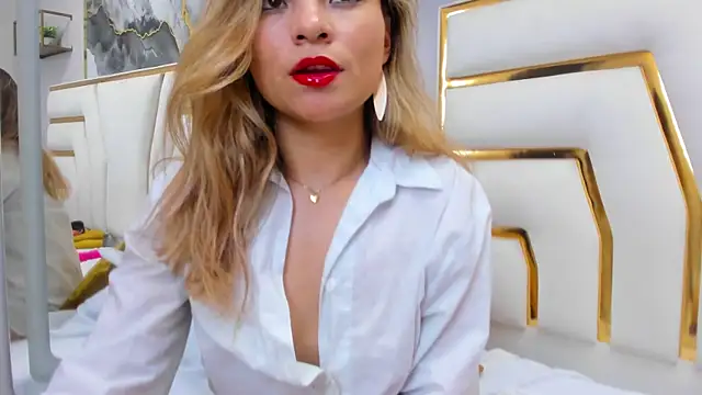 NalaRosse's cam snapshot