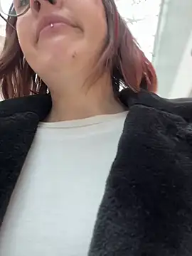 RinaCat's cam snapshot