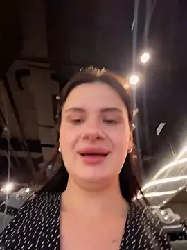 MiraReach live sex cam