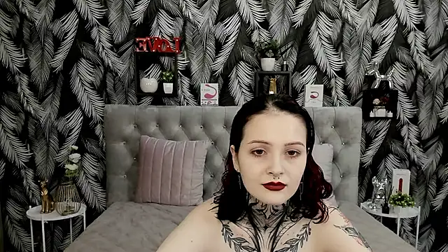 MiraXMagic's cam snapshot