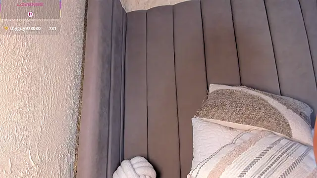 Elise_Diamond's cam snapshot