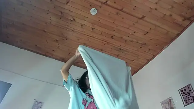 luna_velveth's cam snapshot