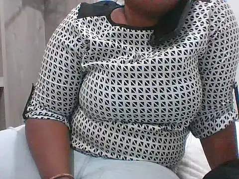 Mathi_cam live sex cam