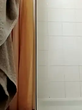 JOHANNA9MOI02's cam snapshot