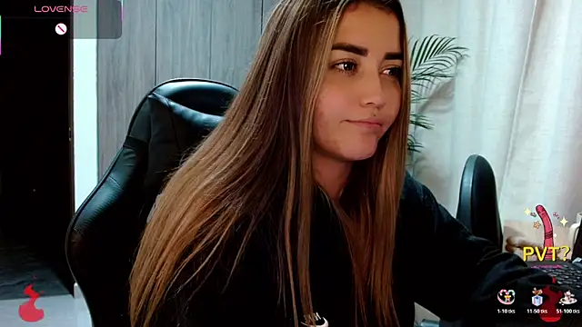 Lucia_star__'s cam snapshot