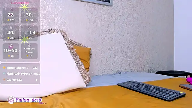 Luxury_Woman's cam snapshot