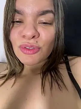 Zyrella's cam snapshot