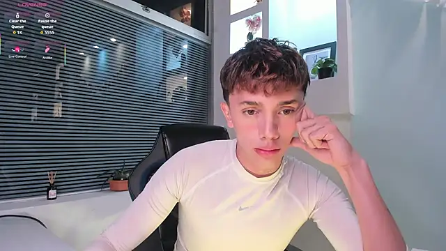 Tomy_Rox live sex cam