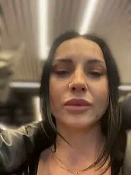 Roxana-Sexy live sex cam