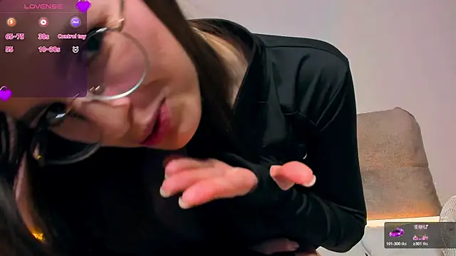 AriellaTesk live sex cam