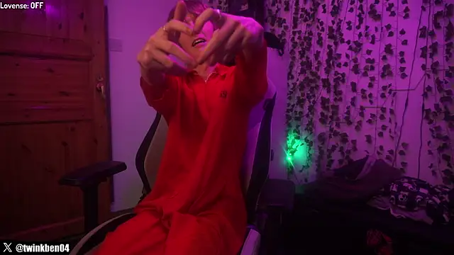 twinkben live sex cam