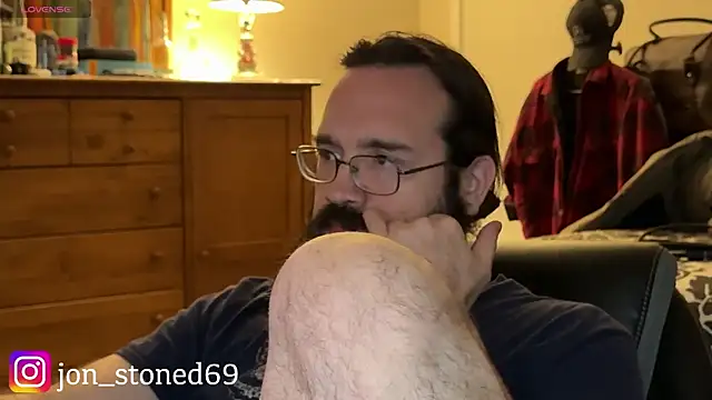 beardedfantasydaddy live sex cam