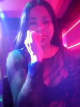 PetitteCorazon's cam snapshot