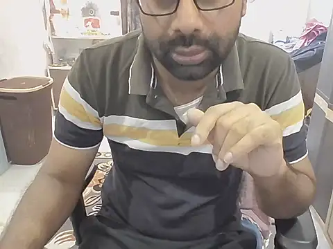 hotindianstud's cam snapshot