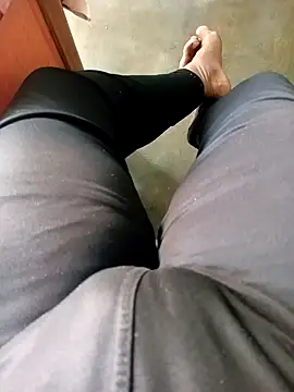 Horny-boyyy's cam snapshot