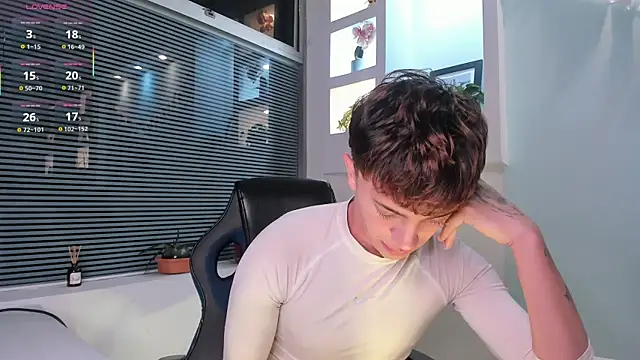 Tomy_Rox's cam snapshot