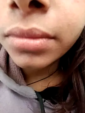 Aaisha-16's cam snapshot