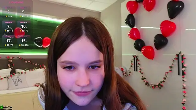 Rina_Red's cam snapshot