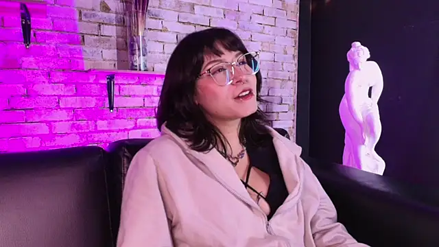 kitty_malach live sex cam