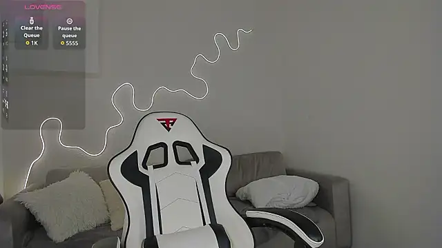 bella_xx__'s cam snapshot