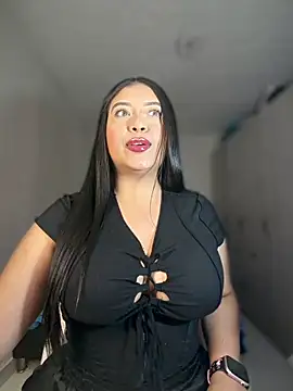 cami_ortiz__'s cam snapshot