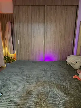 karymoron's cam snapshot